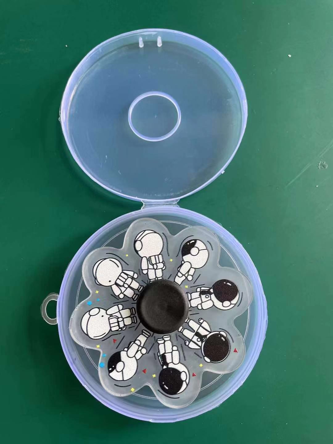 Factory in Stock Will Run Naruto Sasuke Dynamic Gyro Naruto Fingertip Gyro Rotating Hand Spinner Factory in Stock Will Run Naruto Sasuke Dynamic Gyro Naruto Fingertip Gyro Rotating Hand Spinner