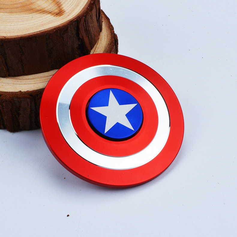 The new captain America's fingertip gyro metal decompressor refers to a spiral of cool creative toy gyro wholesale.