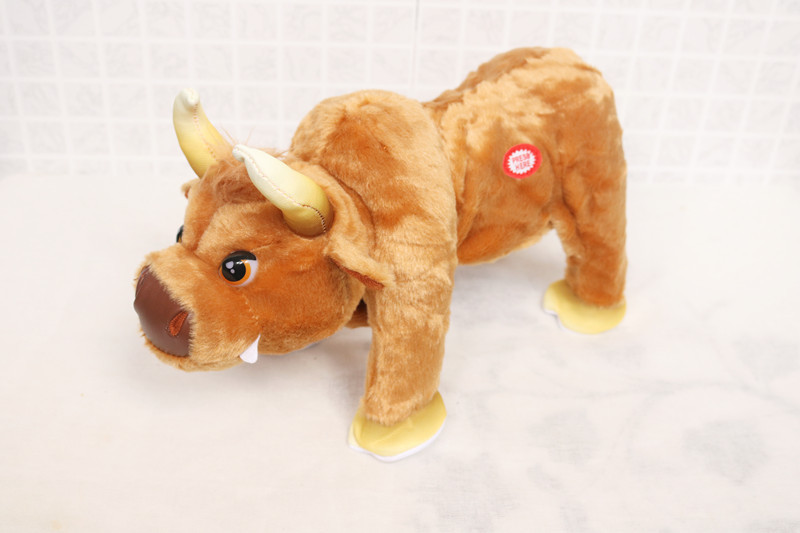 Cross-Border Foreign Trade Supply Electric Cow Plush Toy Singing Luminous Cow Calling Simulation Bullfight Doll Factory Direct Sales