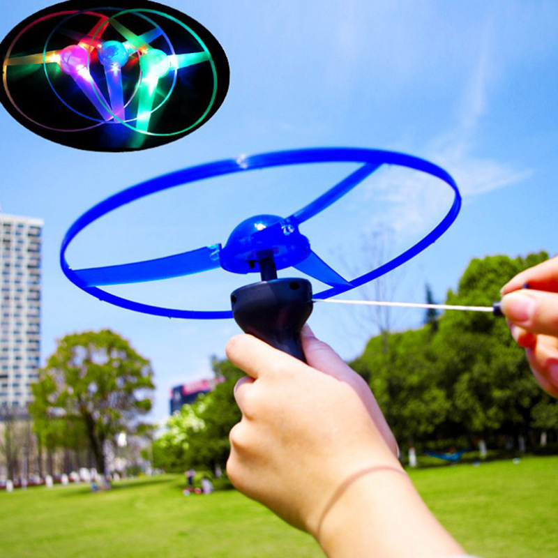 Night Market Hot Sale Cable Luminous Flying Saucer Douyin Online Influencer Same Style Children's Luminous Toys Stall Supply Flash Frisbee