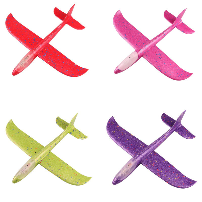 2020 Internet Celebrity Night Market Luminous Toys Children Hand Throwing Foam Plane Outdoor Stall Toys with Lights Wholesale