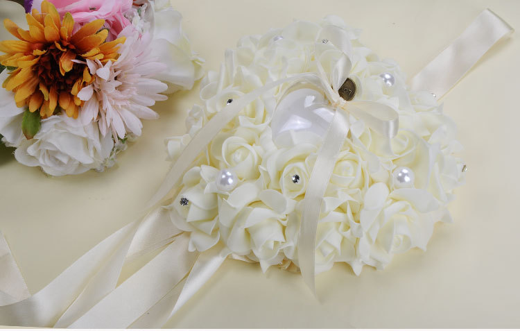 European-Style Hanging Foam Rose Wedding Heart-Shaped Ring Pillow Ring Box Western-Style Wedding Supplies Support Customization European-Style Hanging Foam Rose Wedding Heart-Shaped Ring Pillow Ring Box Western-Style Wedding Supplies Support Customization