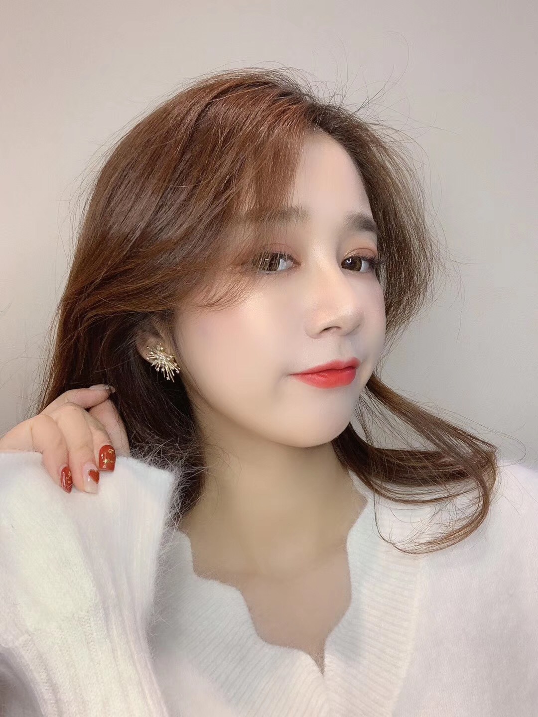 Korean Dongdaemun New Sterling Silver Needle Beautiful Rhinestone Temperament Fireworks High-Grade Ear Studs Earrings Girl's Earrings