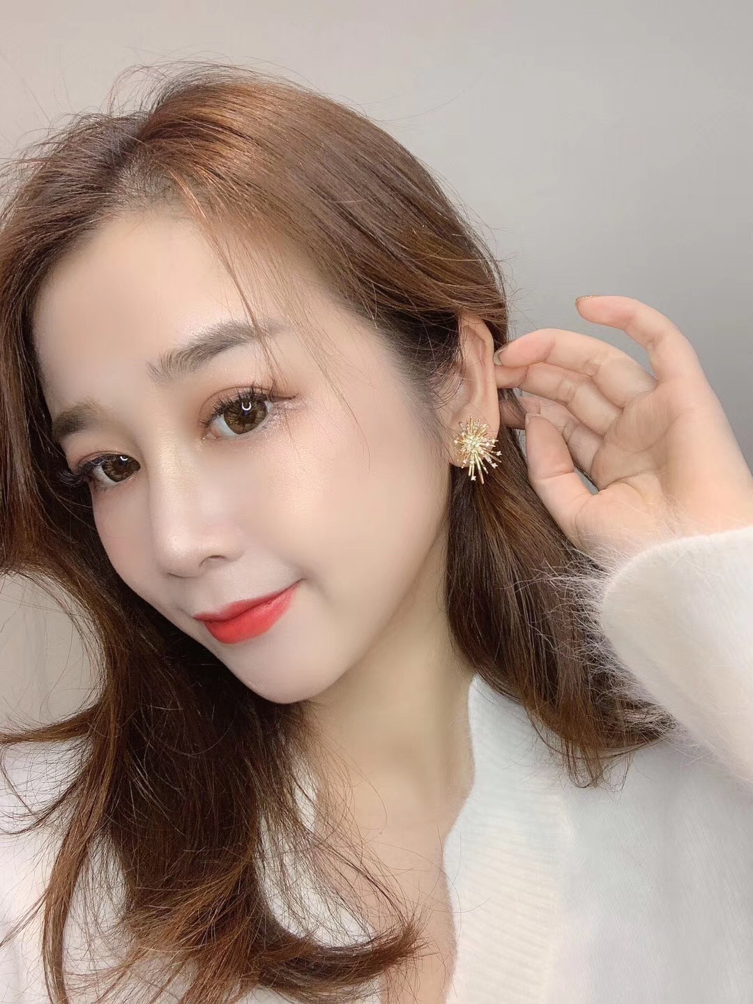 Korean Dongdaemun New Sterling Silver Needle Beautiful Rhinestone Temperament Fireworks High-Grade Ear Studs Earrings Girl's Earrings