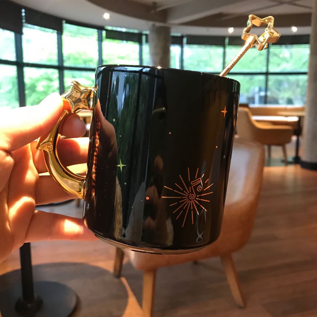 One Product Dropshipping 2019 Limited Late Night Starry Cup Star Wind Fireworks Bloom Black Mug Coffee Cup