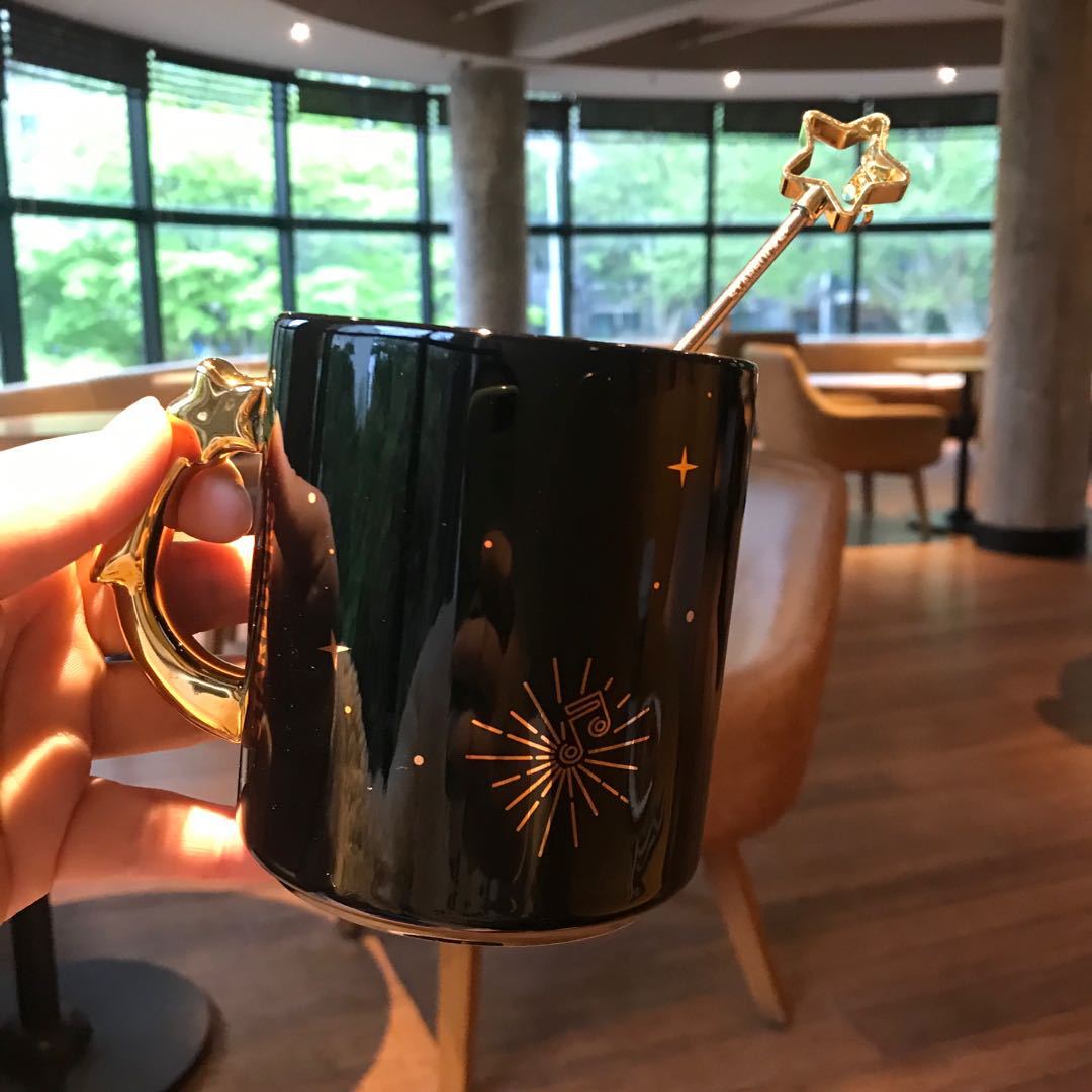 One Product Dropshipping 2019 Limited Late Night Starry Cup Star Wind Fireworks Bloom Black Mug Coffee Cup