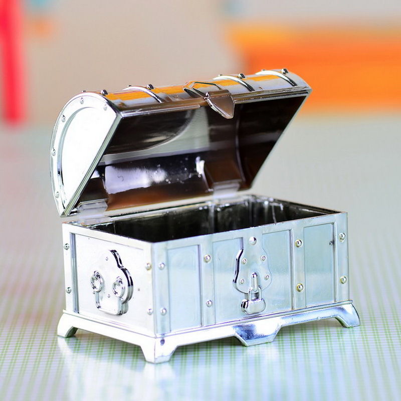 European Hot Sale Treasure Chest Creative Gift Box Treasure Box Factory Wholesale Creative Candy Box European Wedding Candies Box