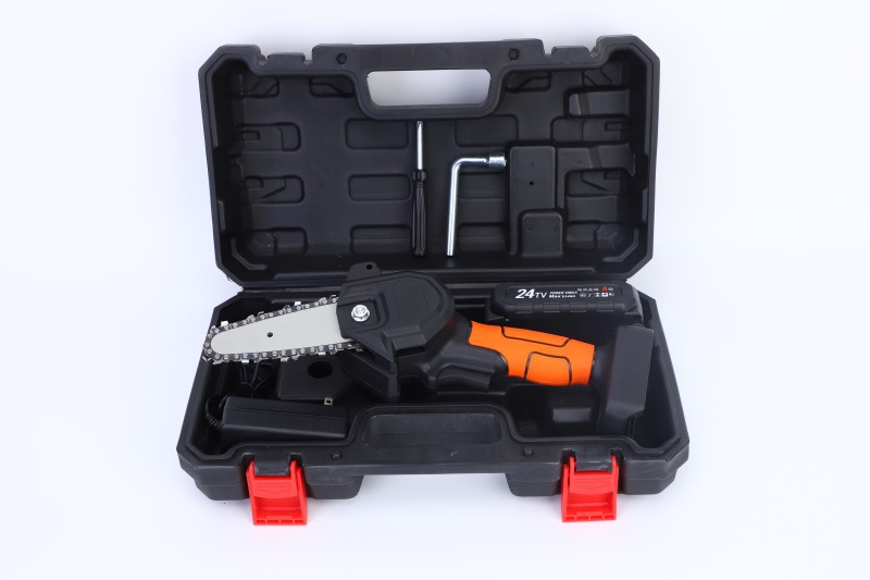 4-Inch Single-Hand Electric Saw Handheld Rechargeable Electric Wood Cutting Saw Lithium Battery Electric Chain Saw Outdoor High-Power Wireless Electric Saw 4-Inch Single-Hand Electric Saw Handheld Rechargeable Electric Wood Cutting Saw Lithium Battery Electric Chain Saw Outdoor High-Power Wireless Electric Saw