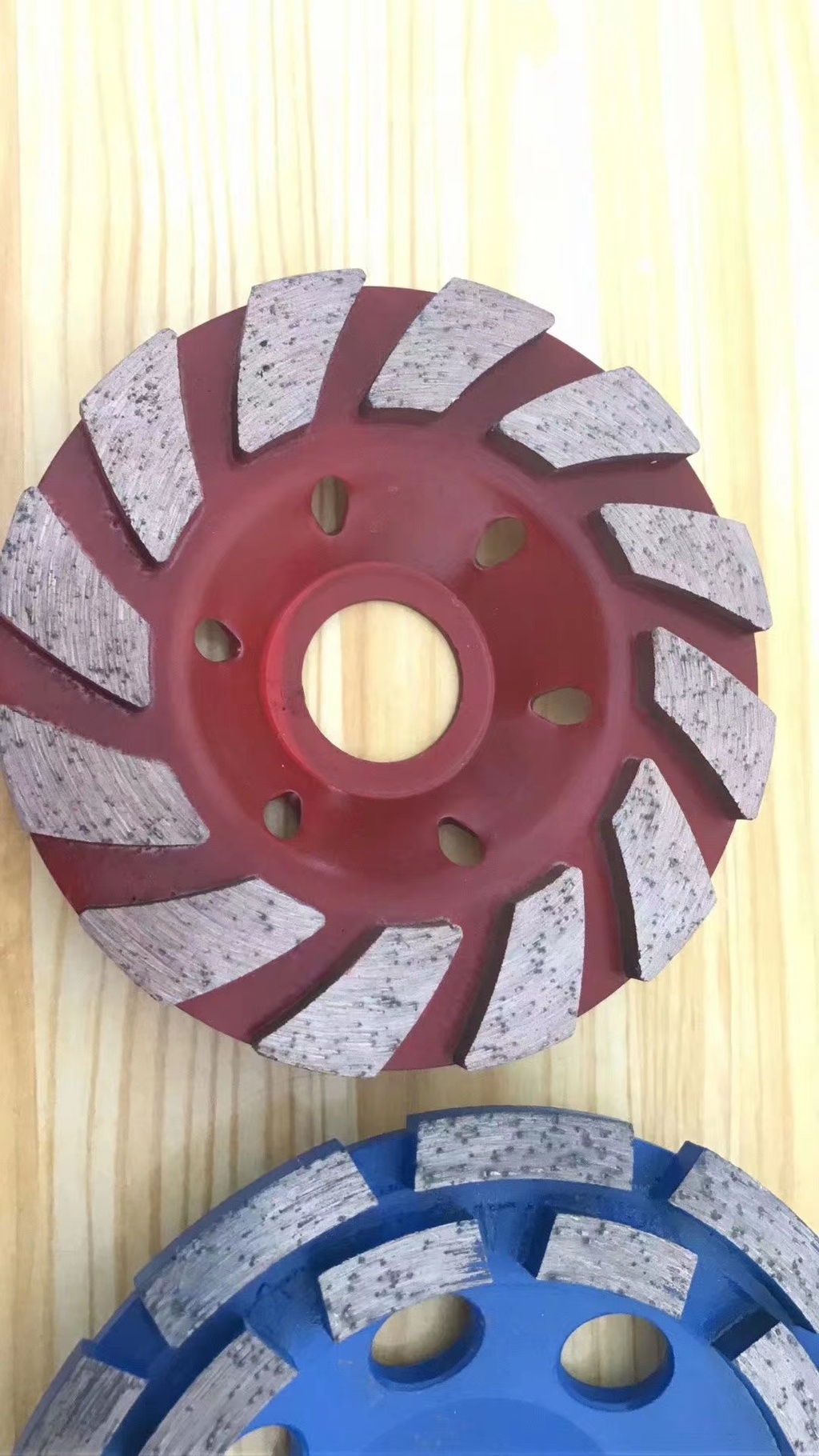 Factory Direct Sales Excellent Quality Diamond Saw Blade Road Cutting Disc, Floor Grinding Block, Rhinestone.