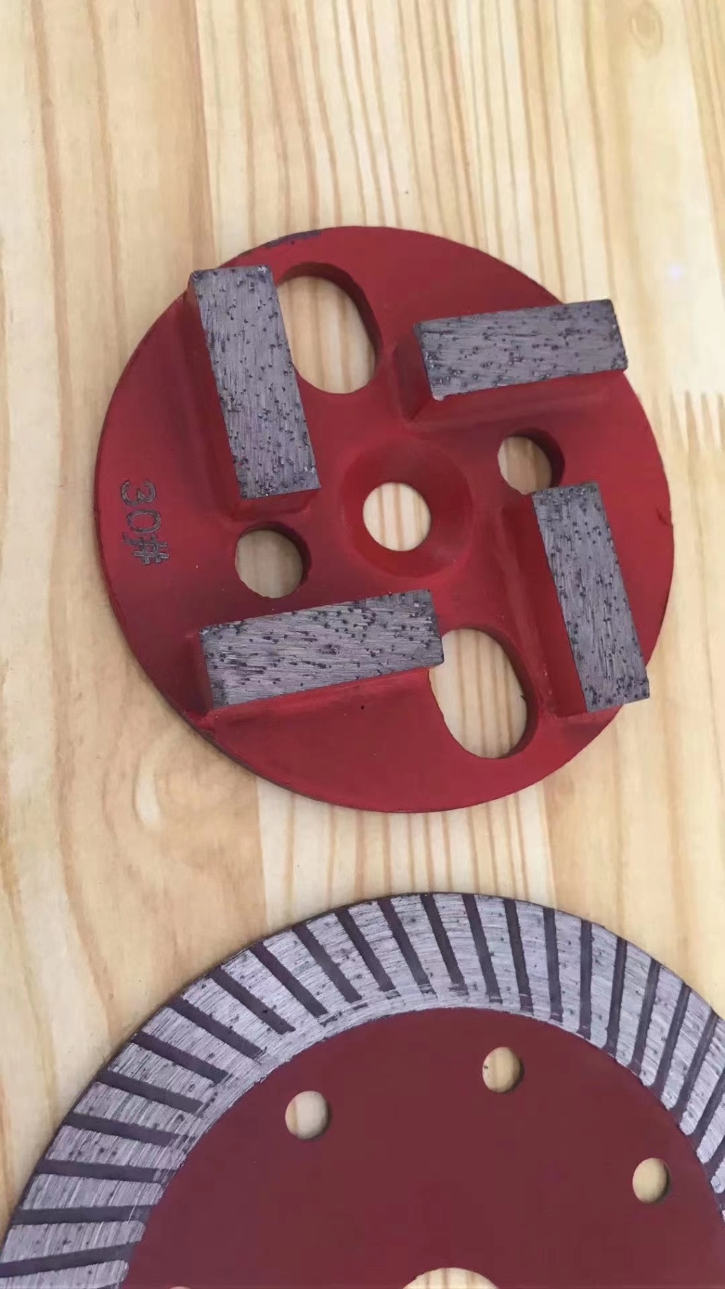 Factory Direct Sales Excellent Quality Diamond Saw Blade Road Cutting Disc, Floor Grinding Block, Rhinestone.
