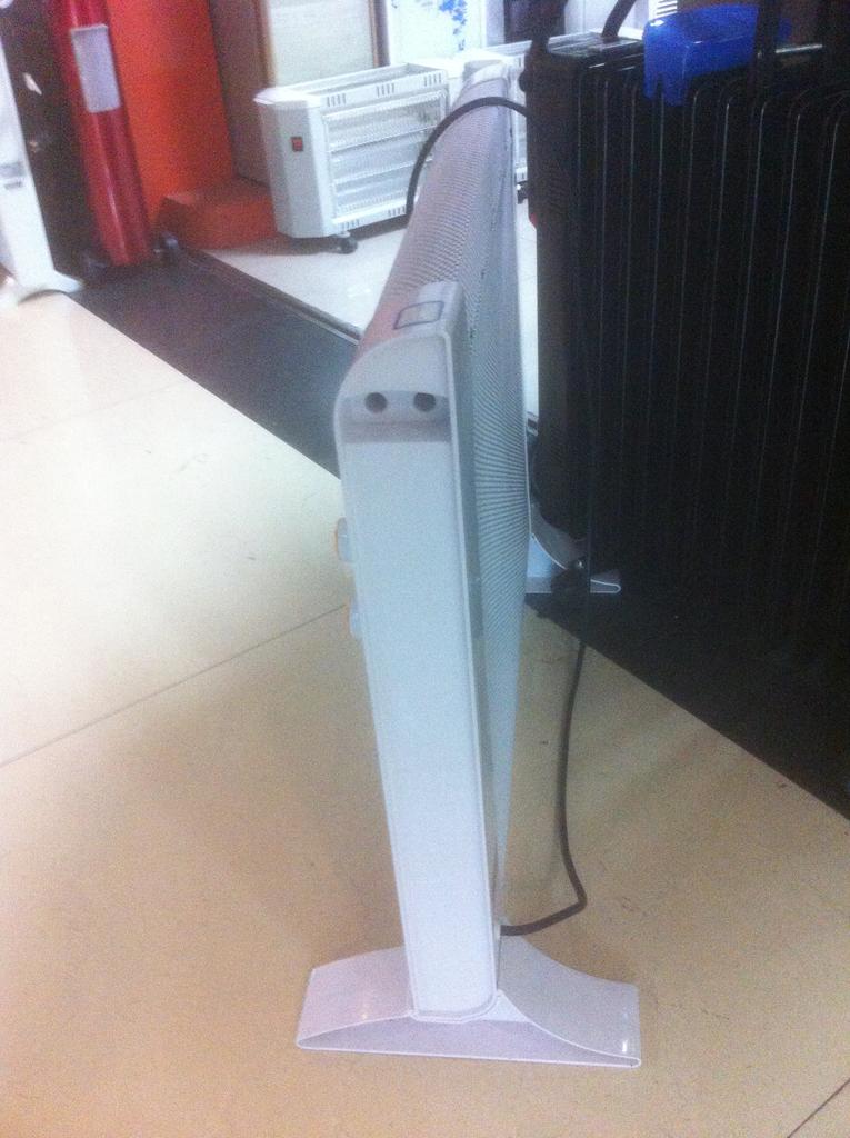 Chigo heater house bath two electric heaters waterproof fast - heating furnace H2 wall hanging household energy - saving heater