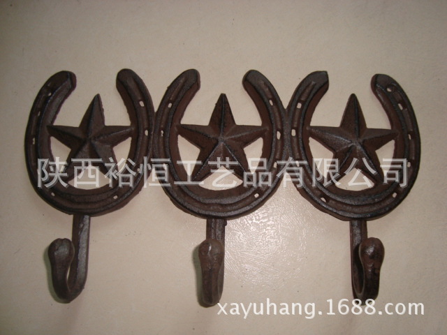 YH04627 heart-shaped hook Retro Iron Hook Price Affordable YH04627 heart-shaped hook Retro Iron Hook Price Affordable