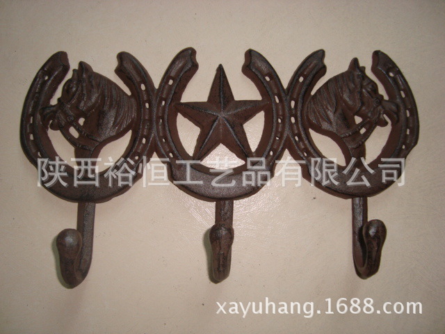 YH04627 heart-shaped hook Retro Iron Hook Price Affordable YH04627 heart-shaped hook Retro Iron Hook Price Affordable