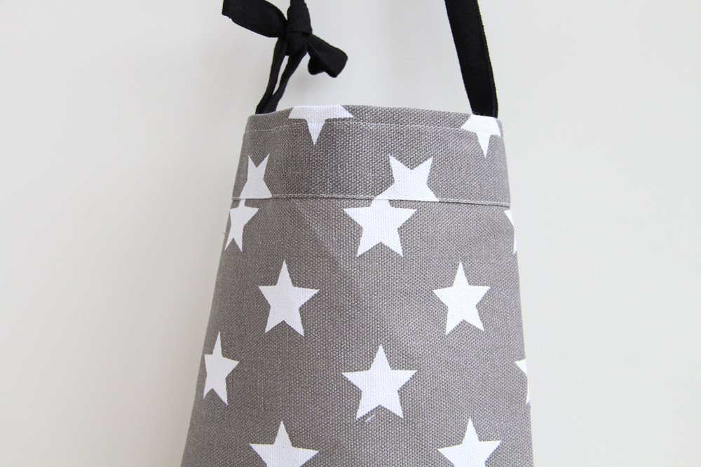 Apron Canvas Painting Clothes Kitchen Overalls Shop Cloth Bakery Baking Thickened Polyester Fabric Apron Manufacturer
