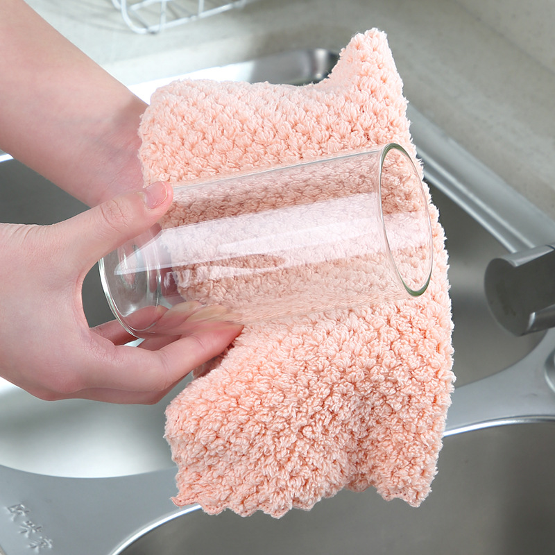 A single set of coral velvet dishcloth kitchen absorbent household not easy to drop hair thickening hand towel 