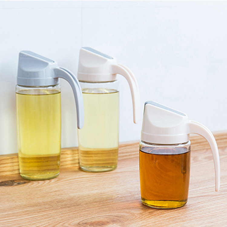 automatic opening and closing of seasoning bottle oil and vinegar bottle oil pot glass oil pot household oil bottle