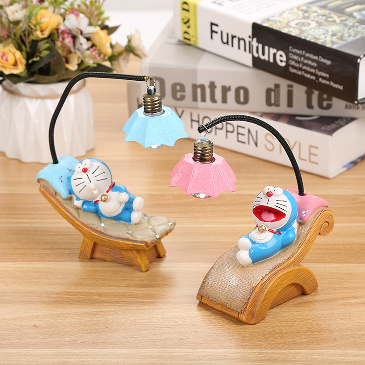 Imported arts and crafts  Small Night Lamp Piggy Bank Garage Kits Ornaments Resin Crafts Birthday Gift
