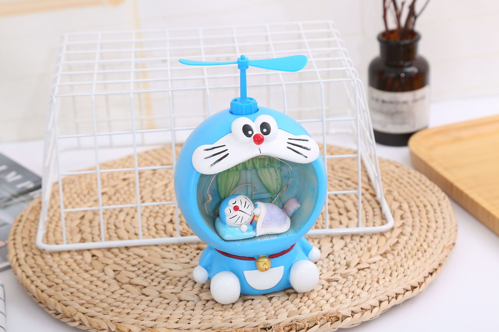 Imported arts and crafts Small Night Lamp Piggy Bank Garage Kits Ornaments Resin Crafts Birthday Gift Imported arts and crafts Small Night Lamp Piggy Bank Garage Kits Ornaments Resin Crafts Birthday Gift