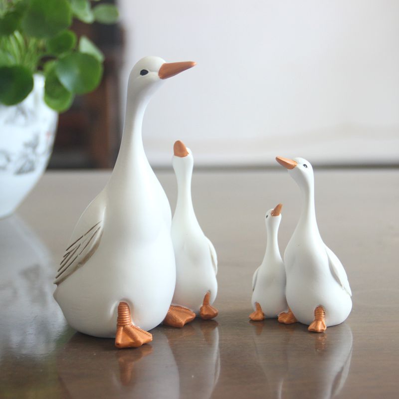 Garden Decoration Simulation Mother and Child Duck Garden Decoration Resin Craft Gift Imported arts and crafts Garden Decoration Simulation Mother and Child Duck Garden Decoration Resin Craft Gift Imported arts and crafts