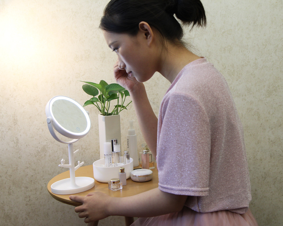 Desktop Storage Box Smart Analog Brightness Adjustment Touch Dressing Mirror USB Multi-Function Smart Fill Light Led Makeup Mirror