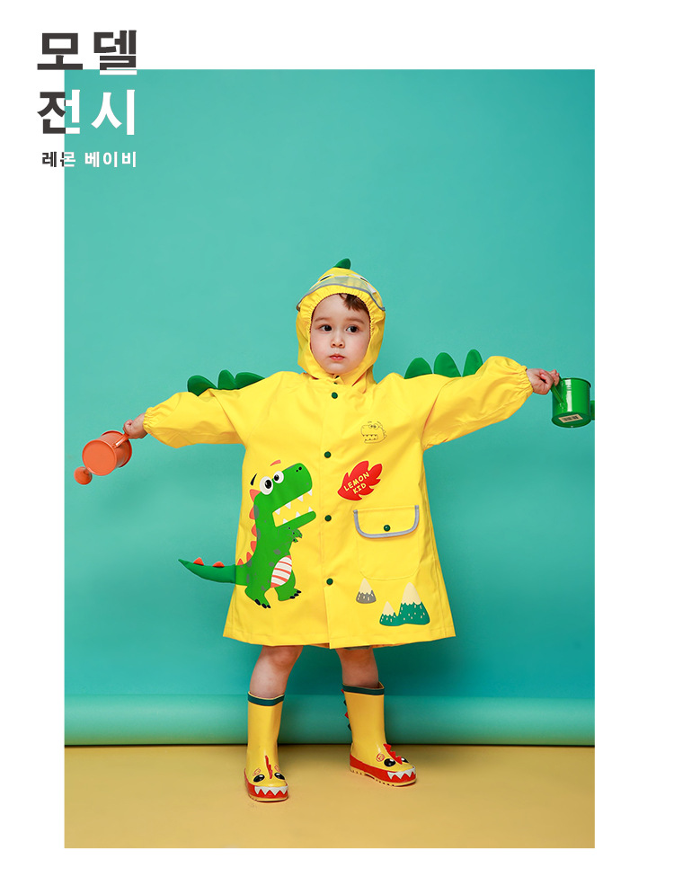 boy and Girl Kindergarten schoolmates raincoat Poncho cute Caplike schoolbag for primary school students rain gear
