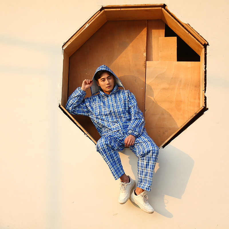 Foreign trade creative new products adult rainwear striped plaid raincoat fashion waterproof suit manufacturers wholesale
