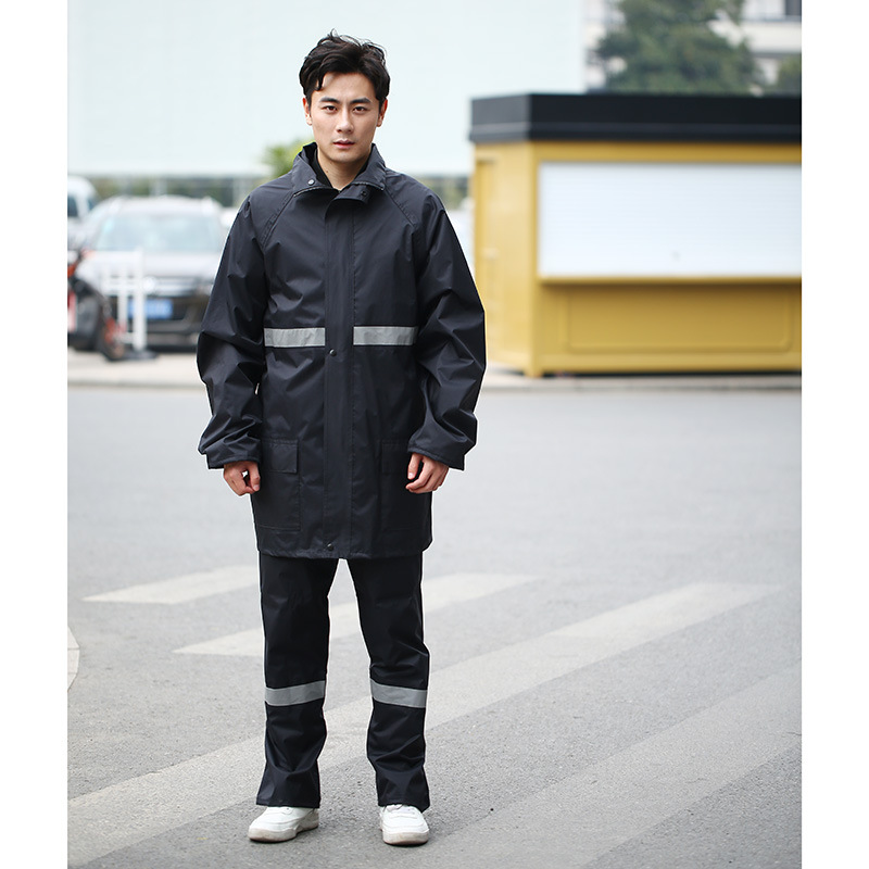 For adults, with a New men &#039;s is suing raincoat reflective strip fashion creative raincoat raincoat rainproof suit manufacturers wholesale