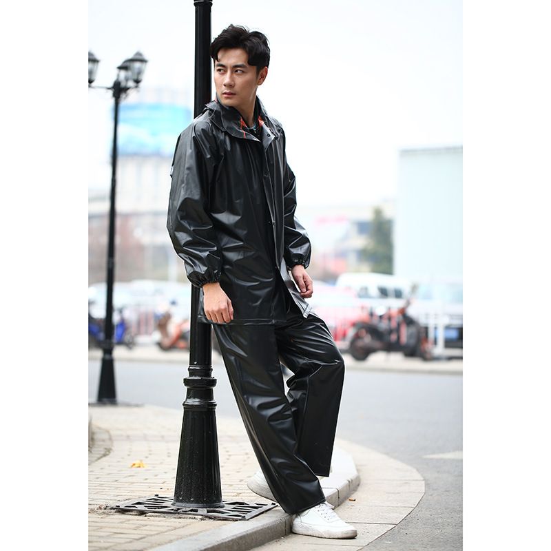 Foreign trade new creative adult rain cape outdoor raincoat suit PVC waterproof rain gear manufacturers wholesale customization