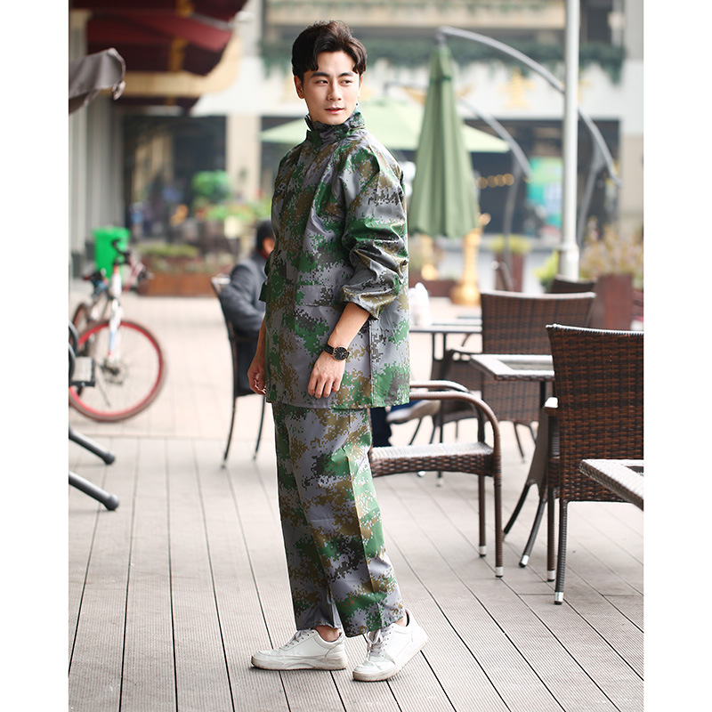 European and American fashion men's digital camouflage split raincoat adult outdoor riding raincoat suit hot sale in foreign trade European and American fashion men's digital camouflage split raincoat adult outdoor riding raincoat suit hot sale in foreign trade
