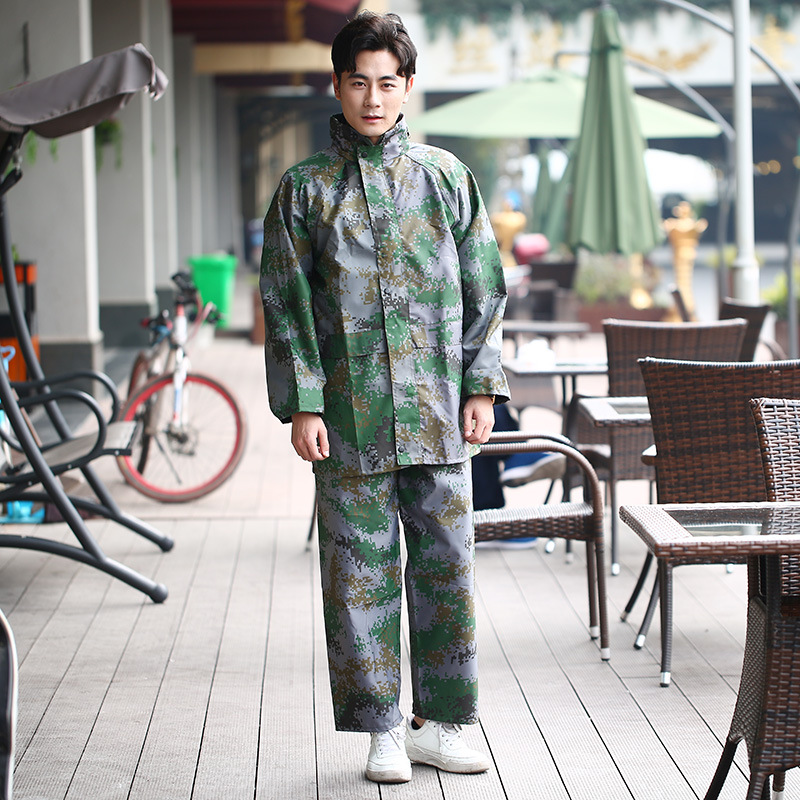 European and American fashion men's digital camouflage split raincoat adult outdoor riding raincoat suit hot sale in foreign trade European and American fashion men's digital camouflage split raincoat adult outdoor riding raincoat suit hot sale in foreign trade