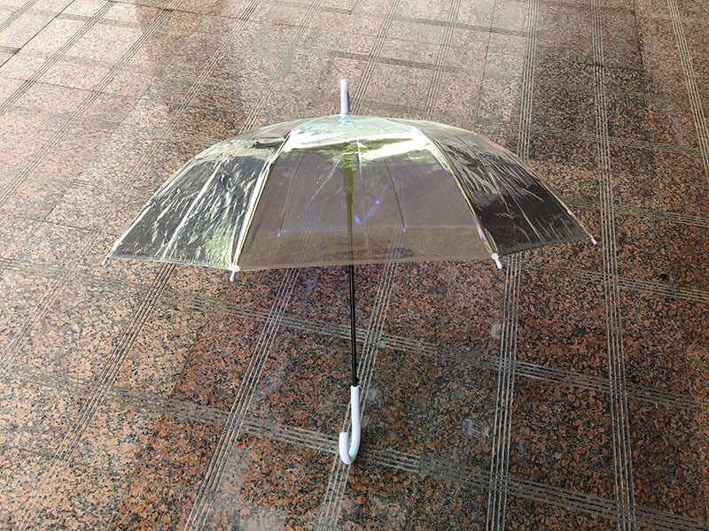 The 2018 new colorful Transparent umbrella with thickening ENING Laser Transparent umbrella with rainbow Film can be customized with automatic long handle umbrella