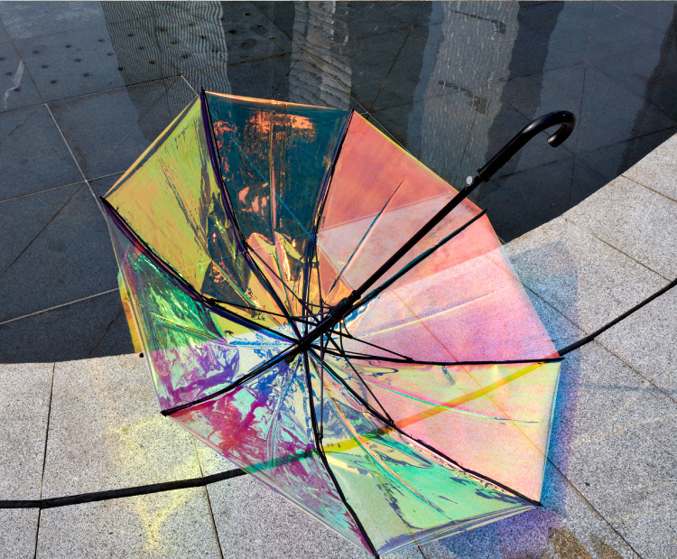 The 2018 new colorful Transparent umbrella with thickening ENING Laser Transparent umbrella with rainbow Film can be customized with automatic long handle umbrella