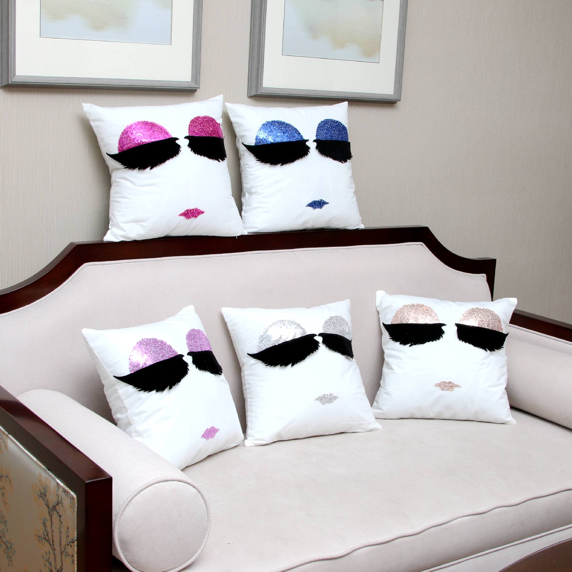 Korean Style Hot Sale Fashion Eyelash Square Cushion Creative Sequins Big Eyes Pillow Living Room Backrest Pillow Wholesale