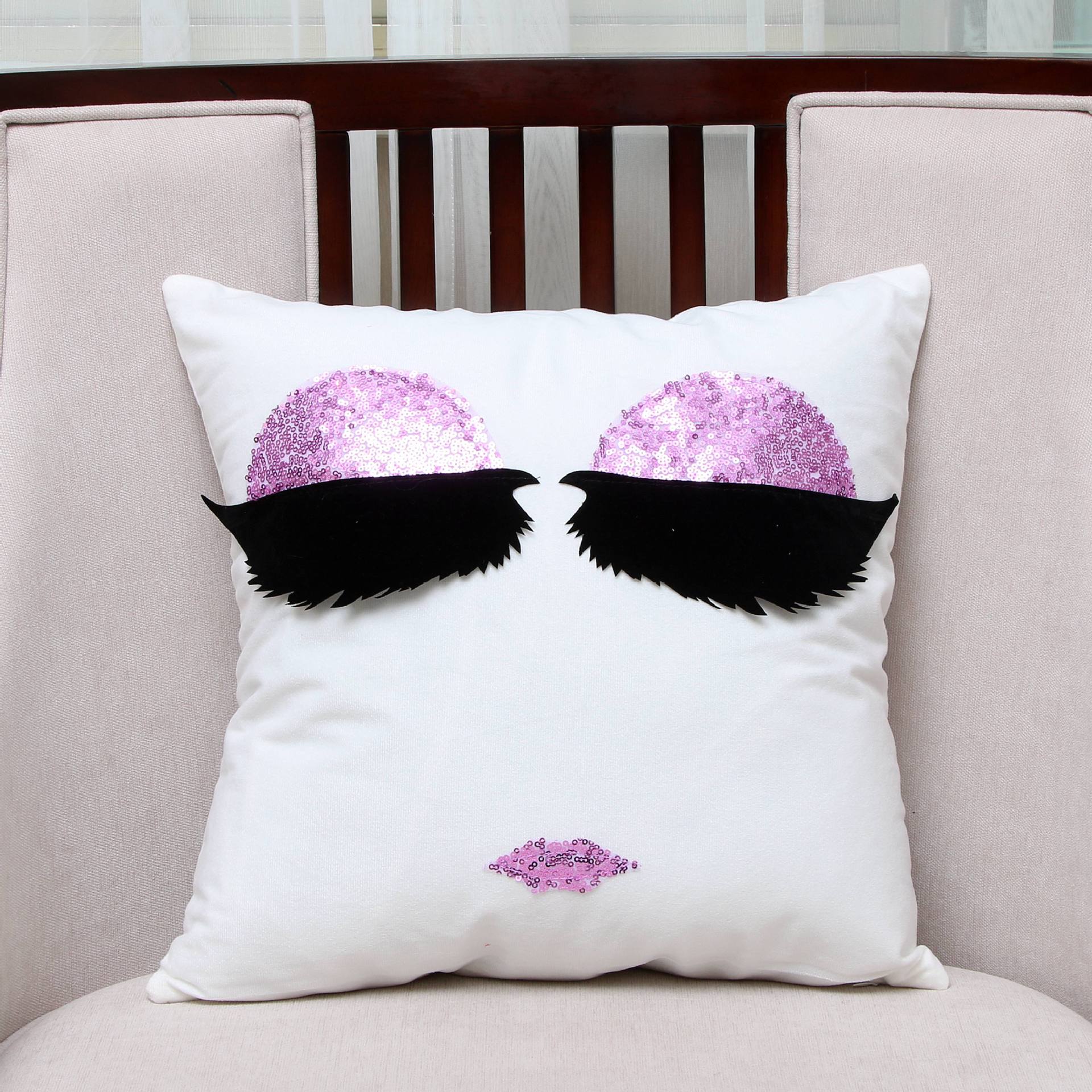 Korean Style Hot Sale Fashion Eyelash Square Cushion Creative Sequins Big Eyes Pillow Living Room Backrest Pillow Wholesale