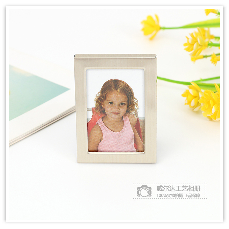 Modern Metal Photo Frame Home Decorations and Accessories Mini European Aluminum Alloy Frame Wholesale Custom Manufacturer