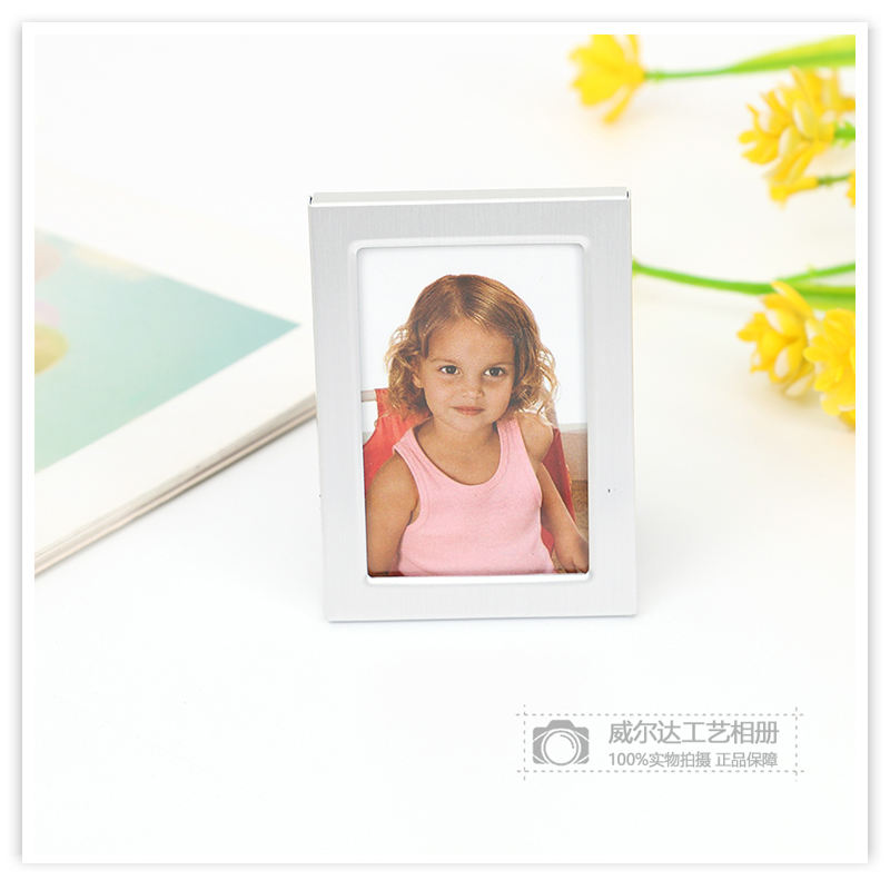 Modern Metal Photo Frame Home Decorations and Accessories Mini European Aluminum Alloy Frame Wholesale Custom Manufacturer