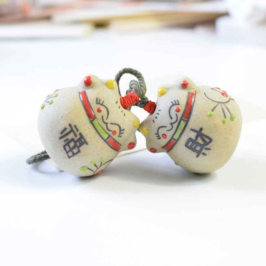 Japanese Creative Ceramic Lucky Cat Bell and Wind Chimes Pendant Furniture Decorative Porcelain craft Japanese Creative Ceramic Lucky Cat Bell and Wind Chimes Pendant Furniture Decorative Porcelain craft
