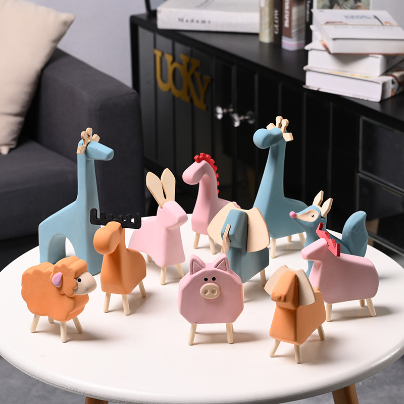 Porcelain craft  Creative Home Decoration Ceramic Wooden Feet Cute Decoration Nordic Style Ceramic Decoration