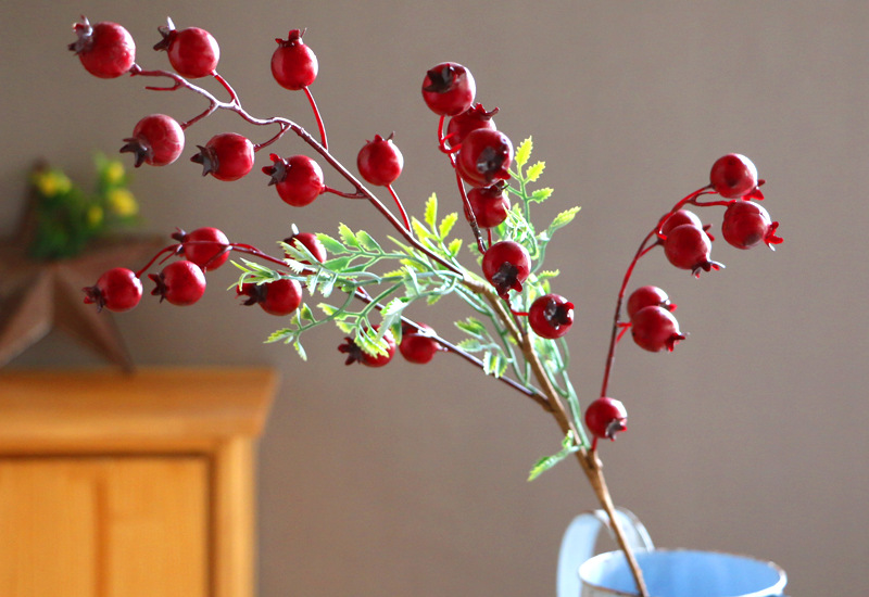 Custom Factory Small Red Pomegranate Fruit Branch Simulation Berries Christmas Fruit Christmas Artificial Flower Home Decoration Wholesale Custom Factory Small Red Pomegranate Fruit Branch Simulation Berries Christmas Fruit Christmas Artificial Flower Home Decoration Wholesale
