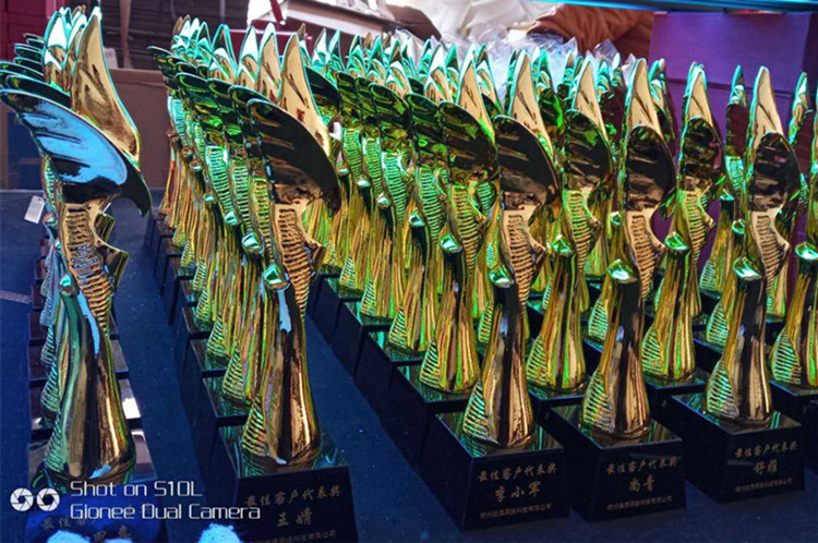 Crystal trophy decoration wholesale custom Crystal crafts creative pentacle trophy medal Crystal decoration wholesale custom Crystal trophy decoration wholesale custom Crystal crafts creative pentacle trophy medal Crystal decoration wholesale custom