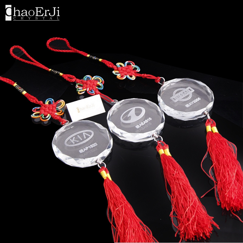 Manufacturers direct crystal crafts inside the carving hanging ornaments custom fashion rear view mirror pendant can be creative custom logo