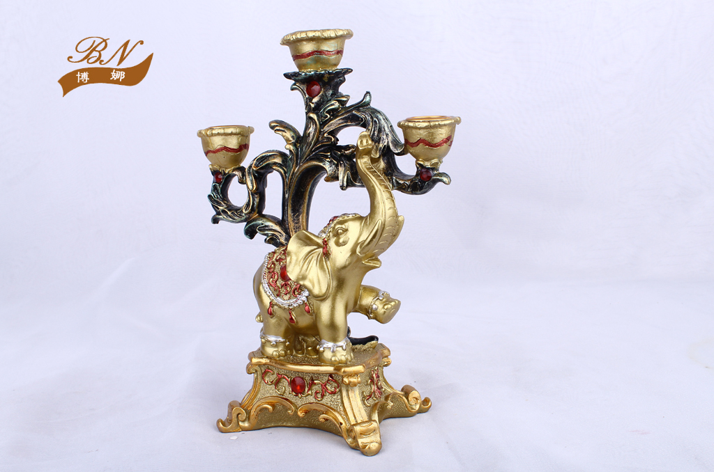 Resin Crafts European Gold Elephant-Type Candlestick Decoration Living Room TV Cabinet Wine Cabinet Creative Home Decorations Resin Crafts European Gold Elephant-Type Candlestick Decoration Living Room TV Cabinet Wine Cabinet Creative Home Decorations