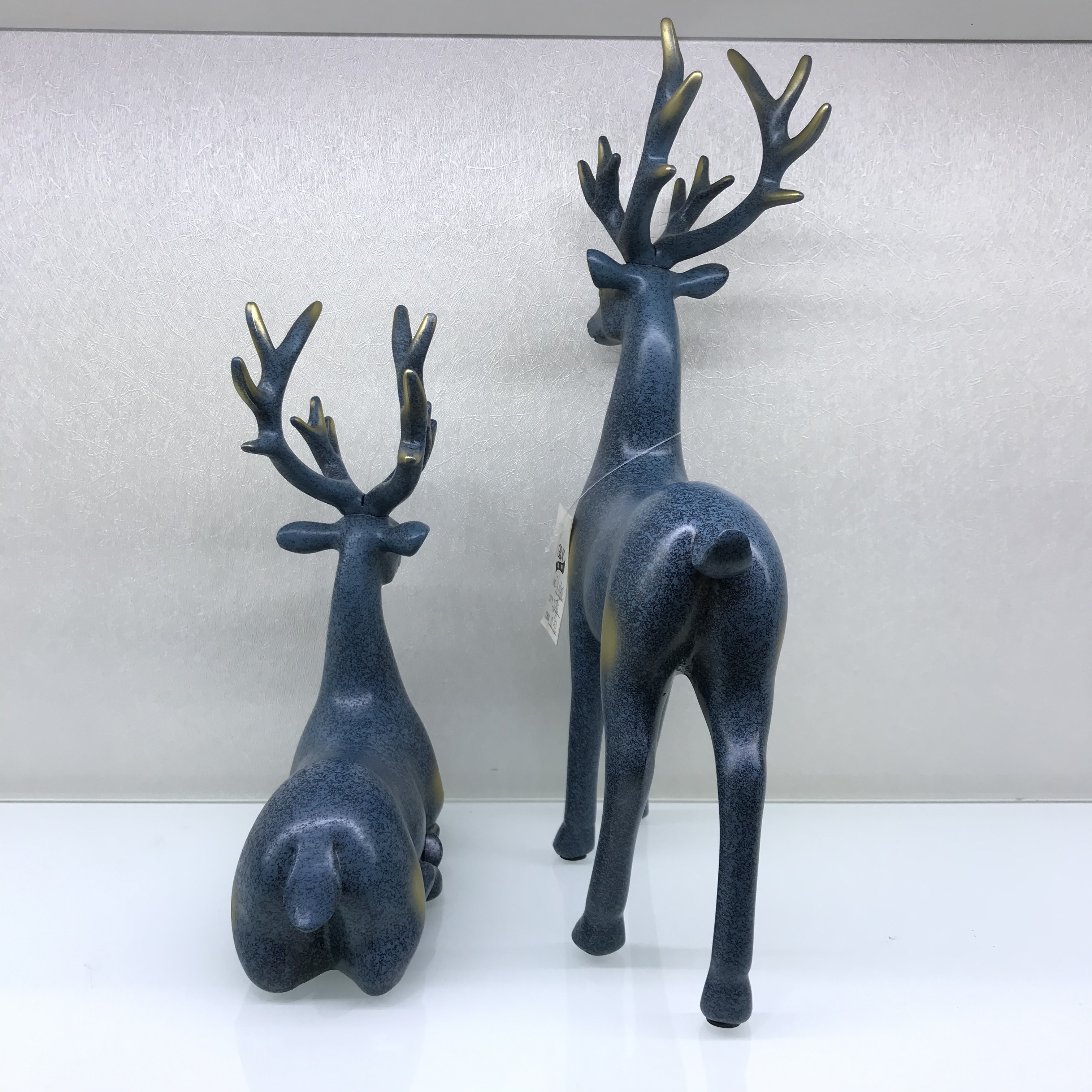 Resin Crafts European Blue Couple Pair Deer Decoration Living Room Home Decoration Decoration Creative Gift Special Offer Resin Crafts European Blue Couple Pair Deer Decoration Living Room Home Decoration Decoration Creative Gift Special Offer