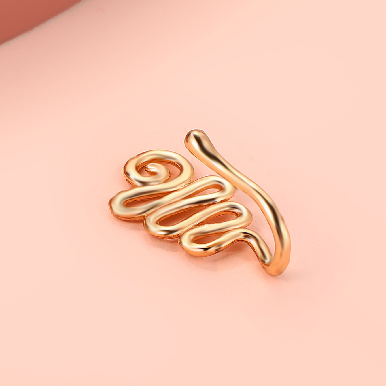Europe and America Creative Non-Perforated U-Shaped Nasal Splint Copper Inlaid Zircon XINGX Love Crown Nose Ring False Nose Studs Piercing Jewelry Europe and America Creative Non-Perforated U-Shaped Nasal Splint Copper Inlaid Zircon XINGX Love Crown Nose Ring False Nose Studs Piercing Jewelry