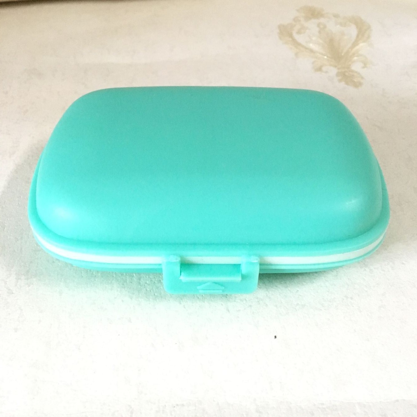 8-Grid Double-Layer Seal Ring Solid Color Medicine Box Portable Sorting Drug Storage Box Mini Take It with You Medicine Box 8-Grid Double-Layer Seal Ring Solid Color Medicine Box Portable Sorting Drug Storage Box Mini Take It with You Medicine Box