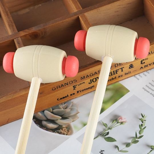 Back Tapping Massage Hammer Wooden Handle Does Not Require People to Scratch and Scratch Back Hand Scratching Device Beating Cervical Spine Waist Massager Itching and Scratching