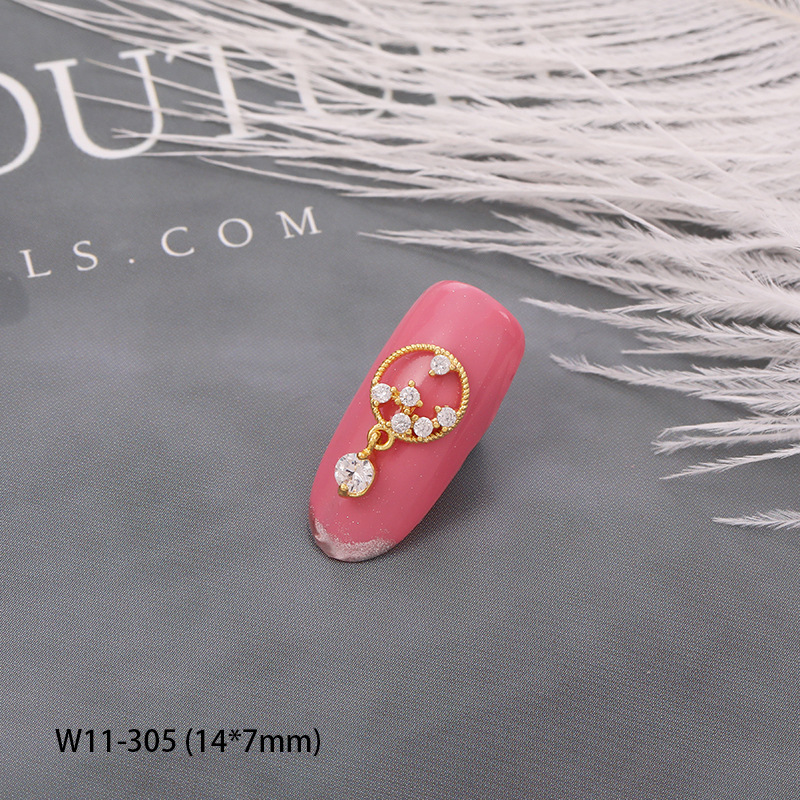 Xiaohongshu Same Style Rhinestone Pearl Nail Chain Jewelry Internet Celebrity Dignified Pendant DIY Nail Diamond Sticker in Stock