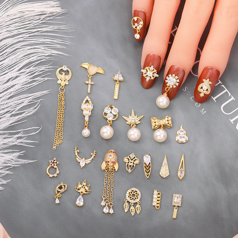 Xiaohongshu Same Style Rhinestone Pearl Nail Chain Jewelry Internet Celebrity Dignified Pendant DIY Nail Diamond Sticker in Stock