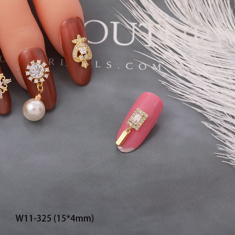 Xiaohongshu Same Style Rhinestone Pearl Nail Chain Jewelry Internet Celebrity Dignified Pendant DIY Nail Diamond Sticker in Stock