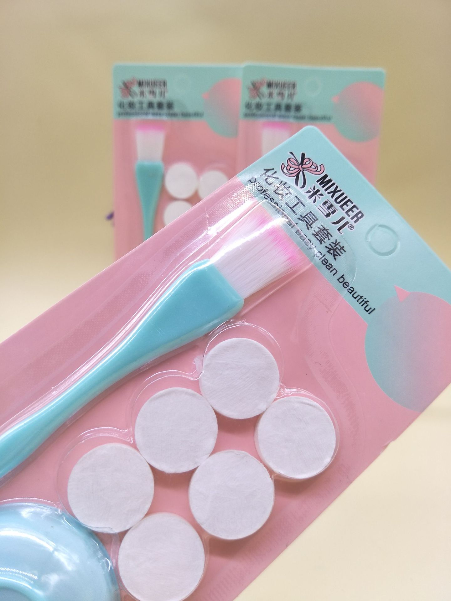 Factory Direct Sales Michelle Plastic Mask Bowl Facial Treatment Brush 6 Tablets Compressed Facial Masks Set Beauty Tools Three-Piece Set